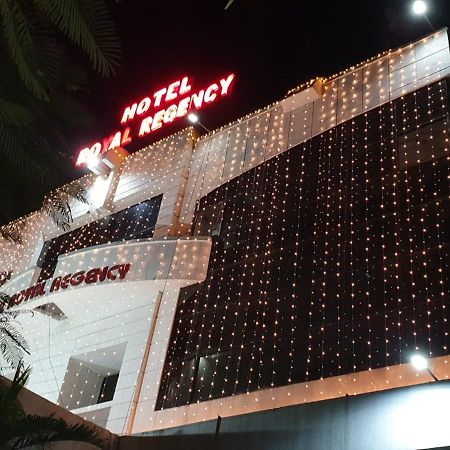 Hotel Royal Regency Bori  Ngoại thất bức ảnh